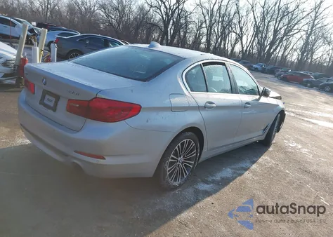 2019 BMW 530I xDrive z USA, uszkodzony, nr VIN WBAJA7C58KG912173
